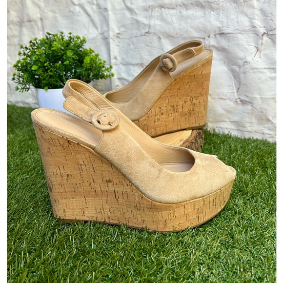 Veronica Beard
Dali Sand Suede Peep-Toe Wedge Platform Sandals size 8 women - Picture 3 of 15